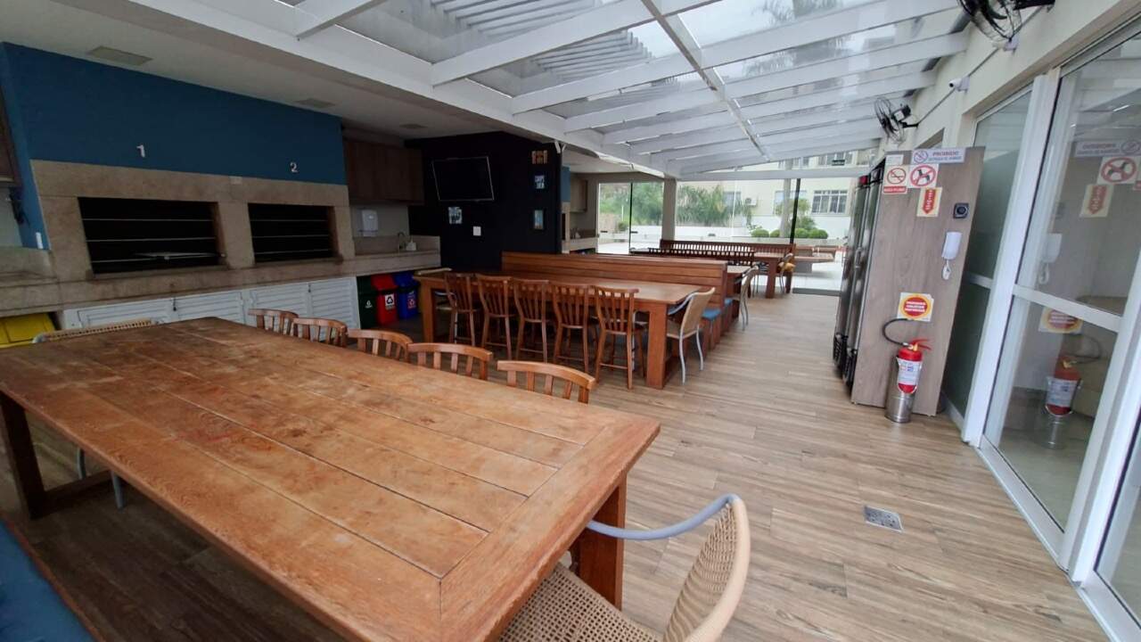 Apartamento à venda no Estreito: