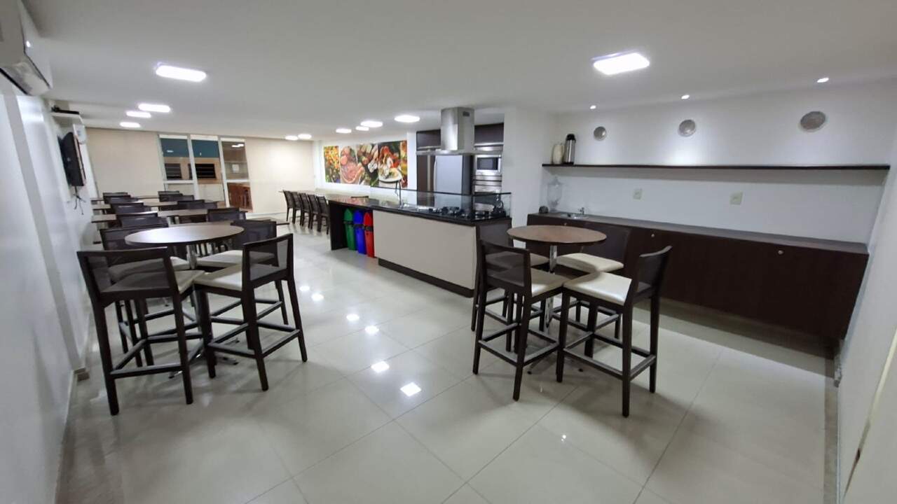 Apartamento à venda no Estreito: