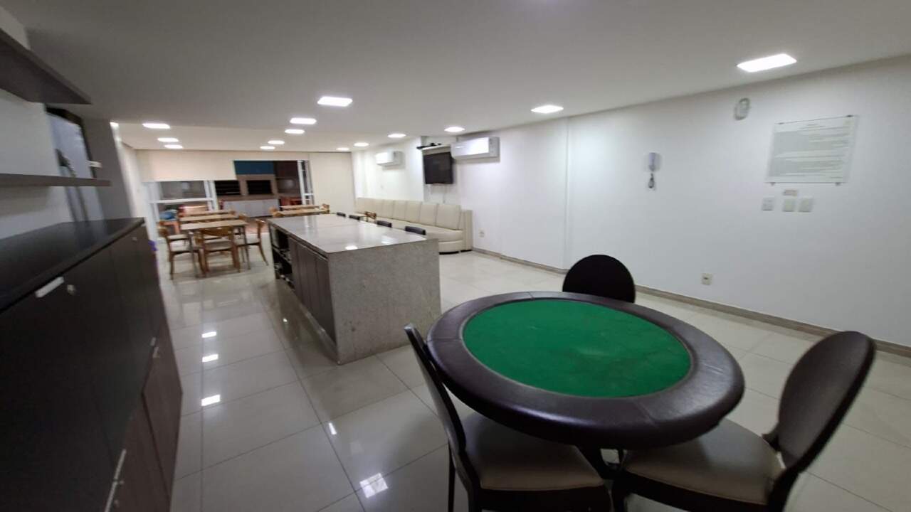 Apartamento à venda no Estreito: