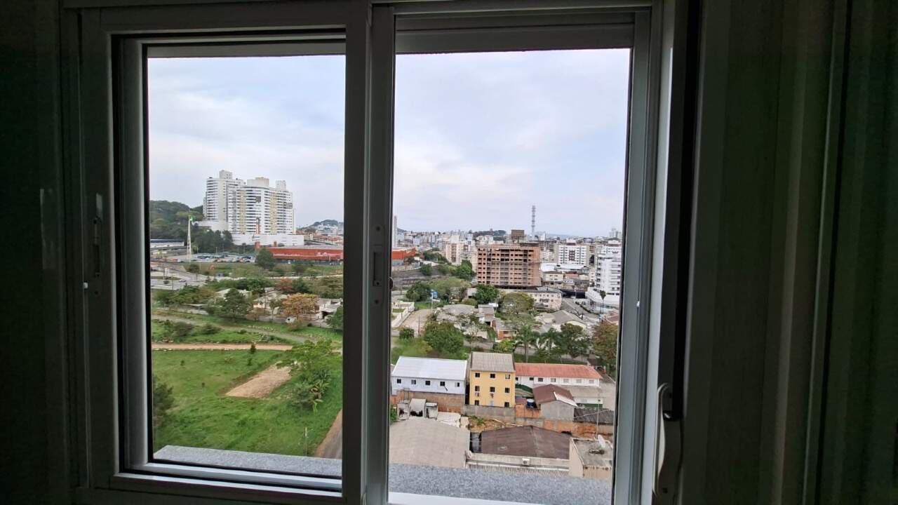 Apartamento à venda no Estreito:
