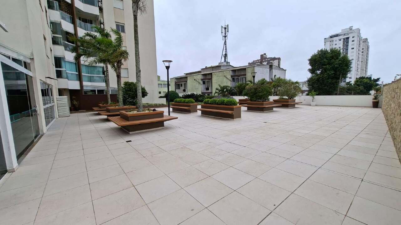 Apartamento à venda no Estreito: