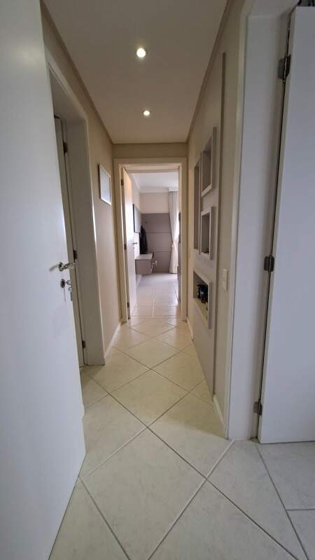 Apartamento à venda no Estreito: