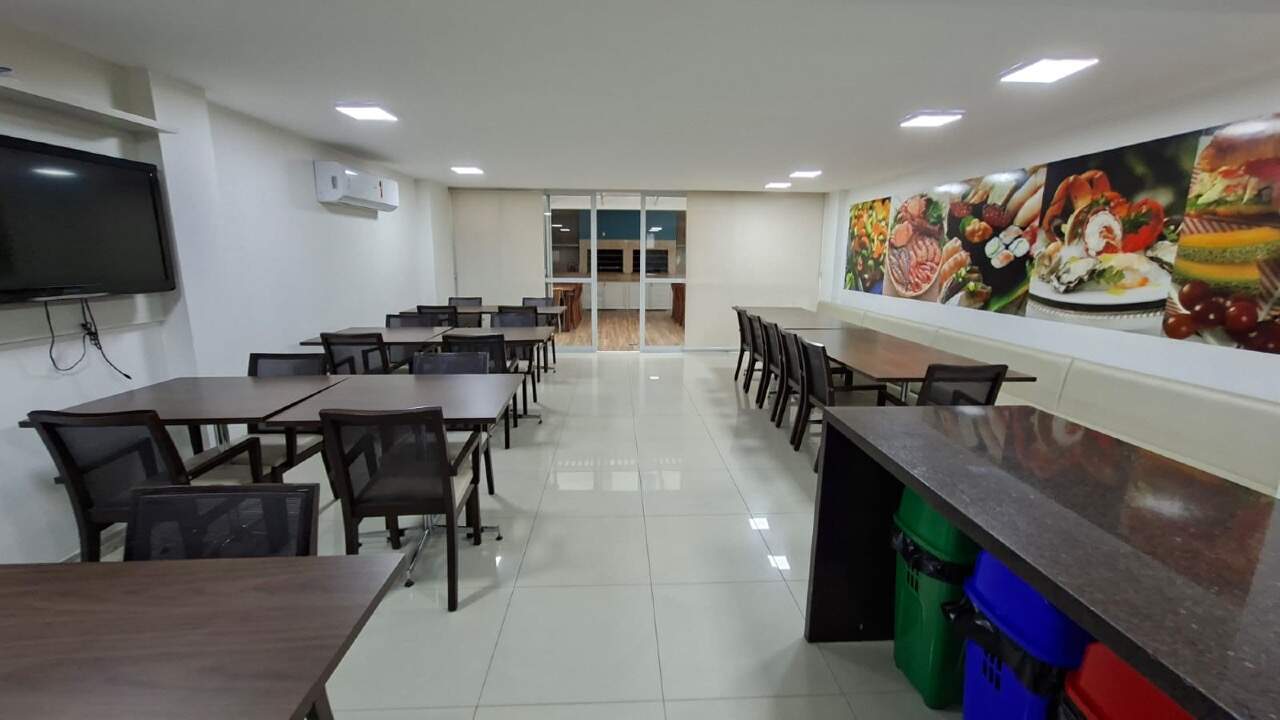 Apartamento à venda no Estreito: s