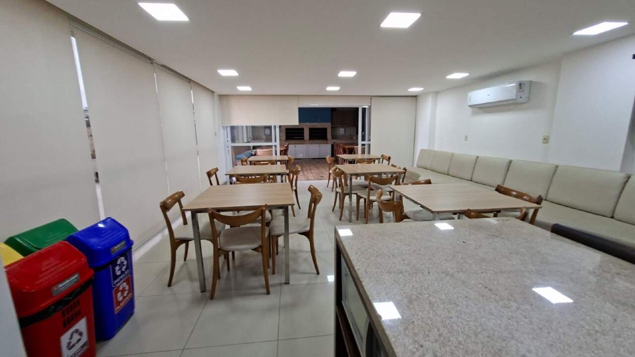 Apartamento à venda no Estreito: