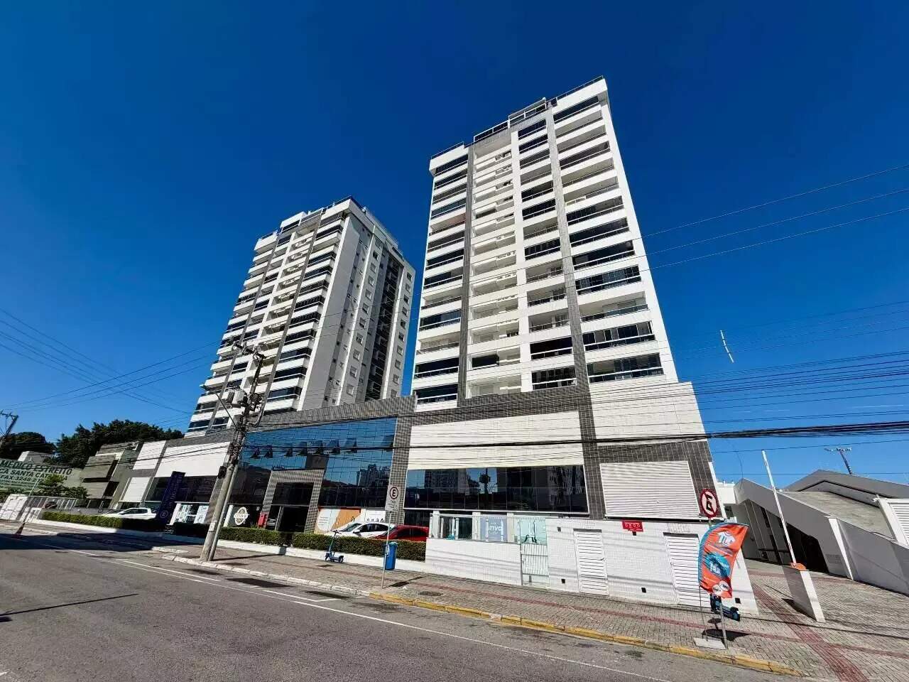 Apartamento à venda no Estreito: