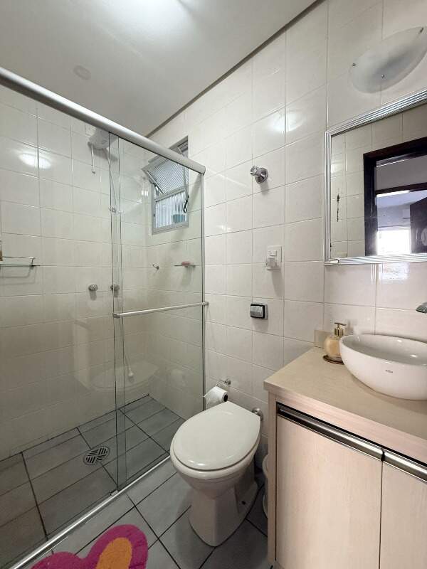 Apartamento à venda no Pantanal: