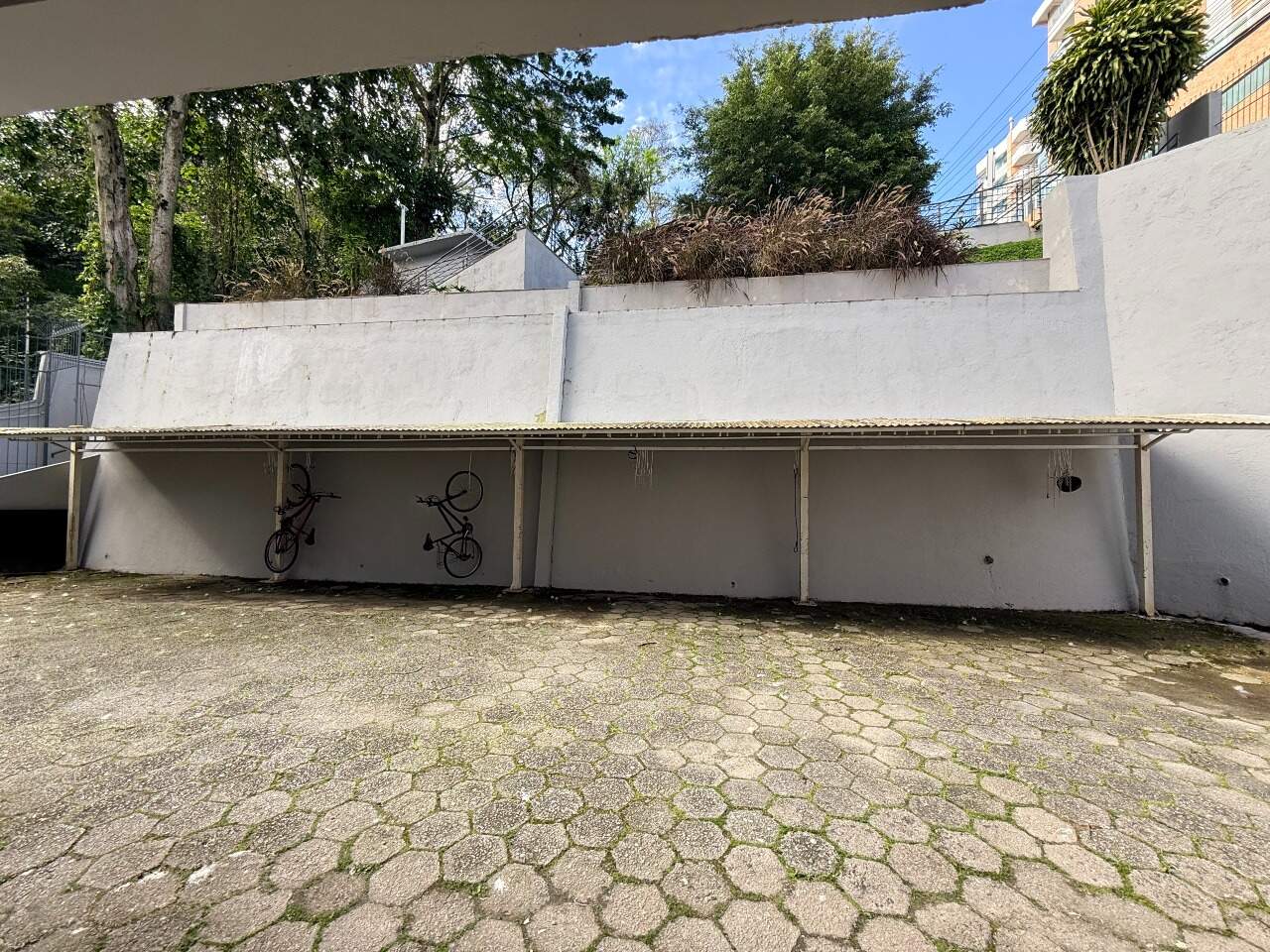 Apartamento à venda no Pantanal: