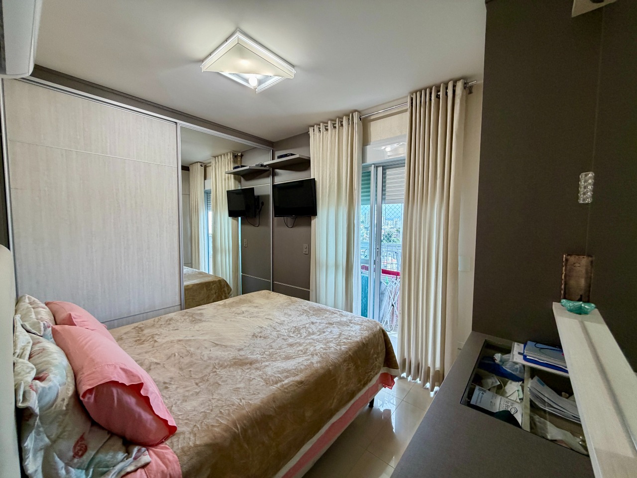 Apartamento à venda no Estreito: