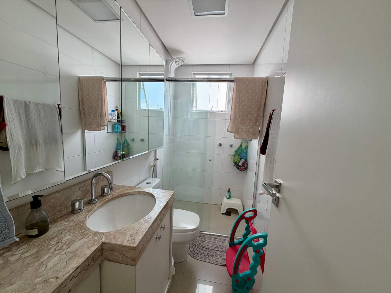 Apartamento à venda no Estreito: