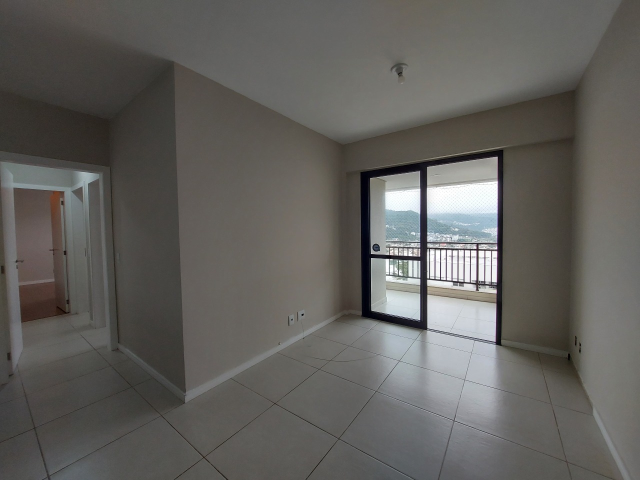 Apartamento para aluguel no Itacorubi: 