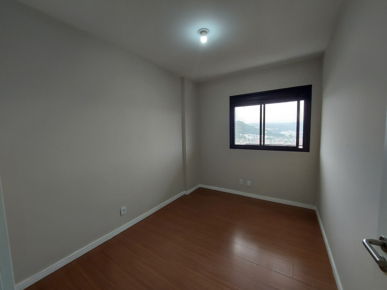 Apartamento para aluguel no Itacorubi: 