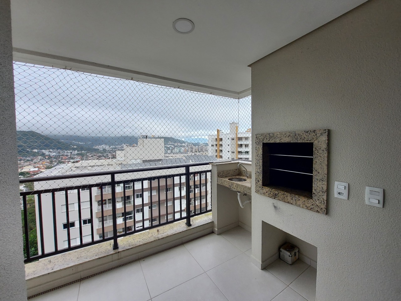 Apartamento para aluguel no Itacorubi: 