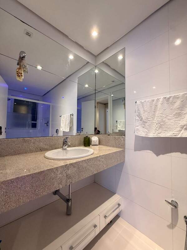Apartamento à venda no Centro: