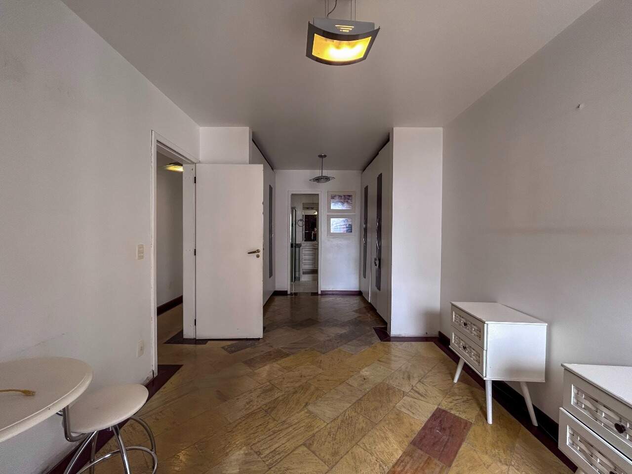 Apartamento para aluguel no Centro: 