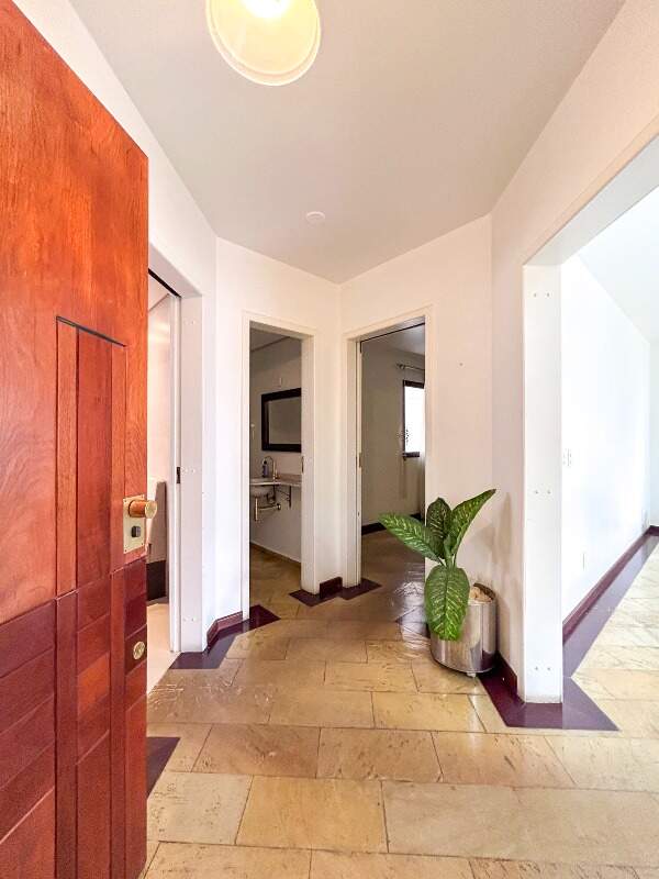 Apartamento para aluguel no Centro: 