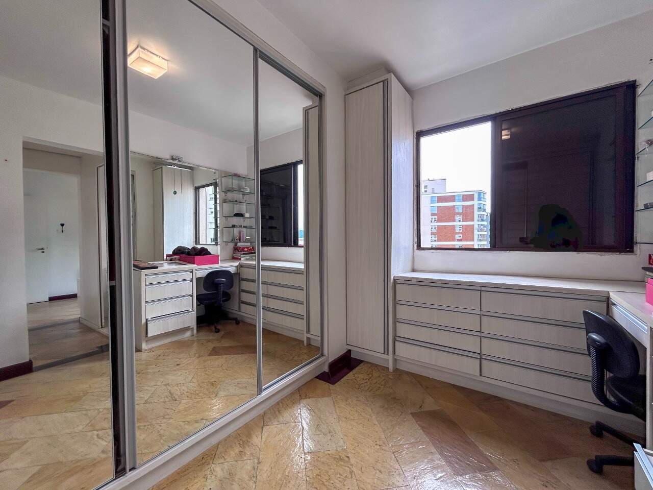 Apartamento para aluguel no Centro: 