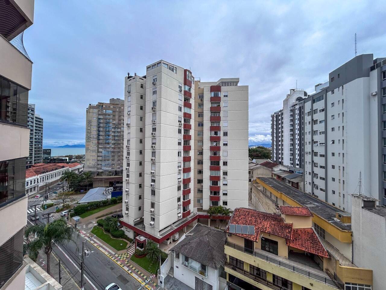 Apartamento para aluguel no Centro: 