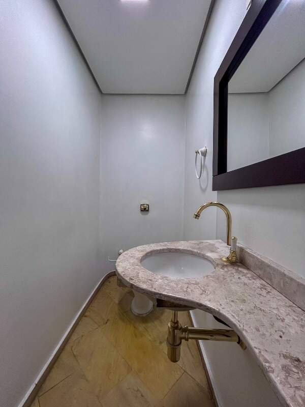 Apartamento para aluguel no Centro: 