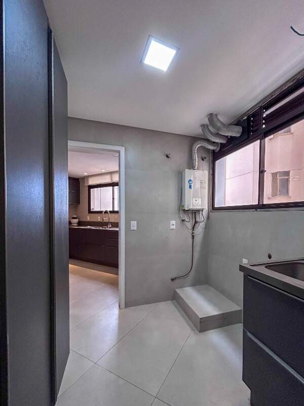 Apartamento para aluguel no Centro: 
