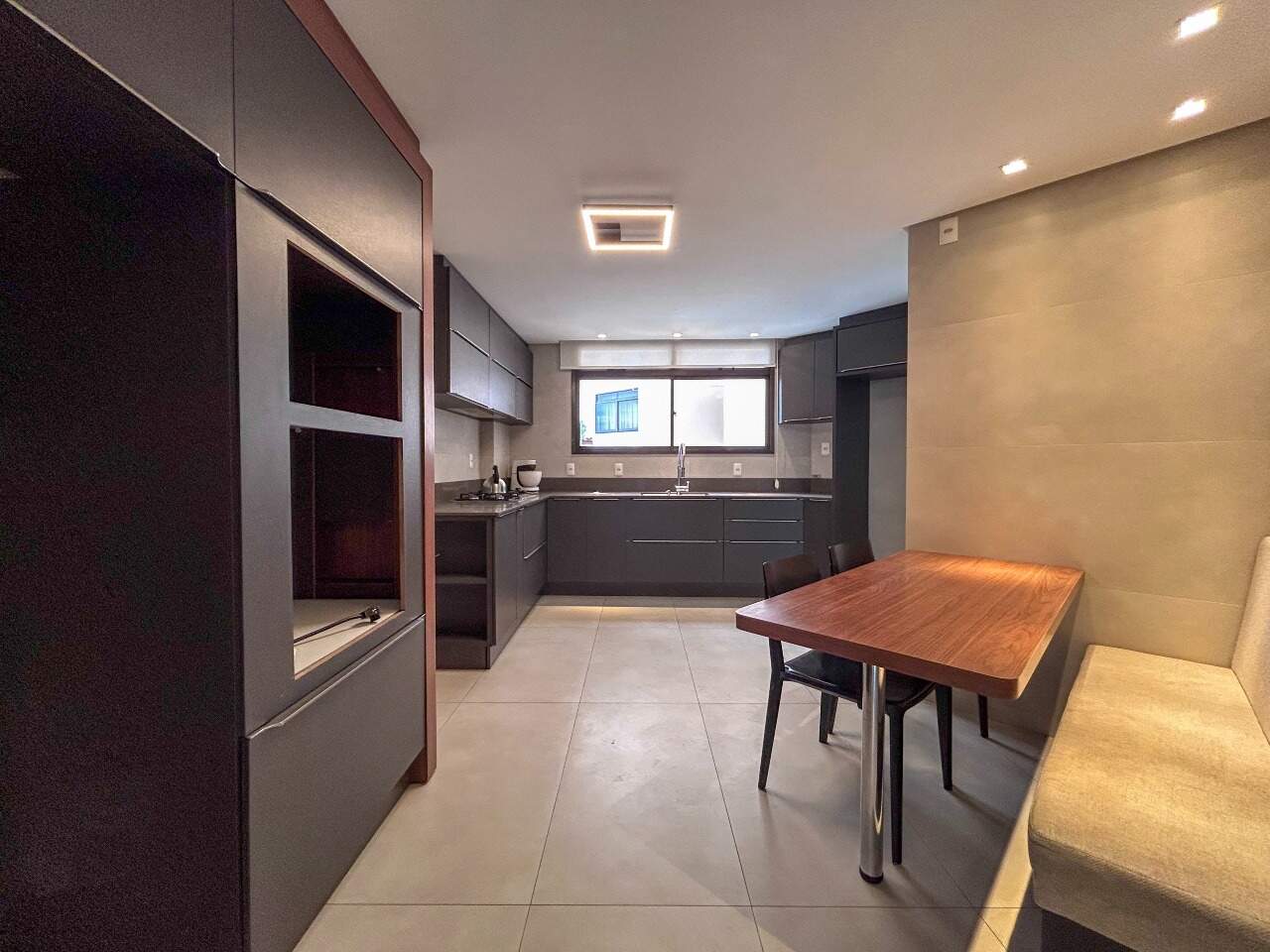 Apartamento para aluguel no Centro: 