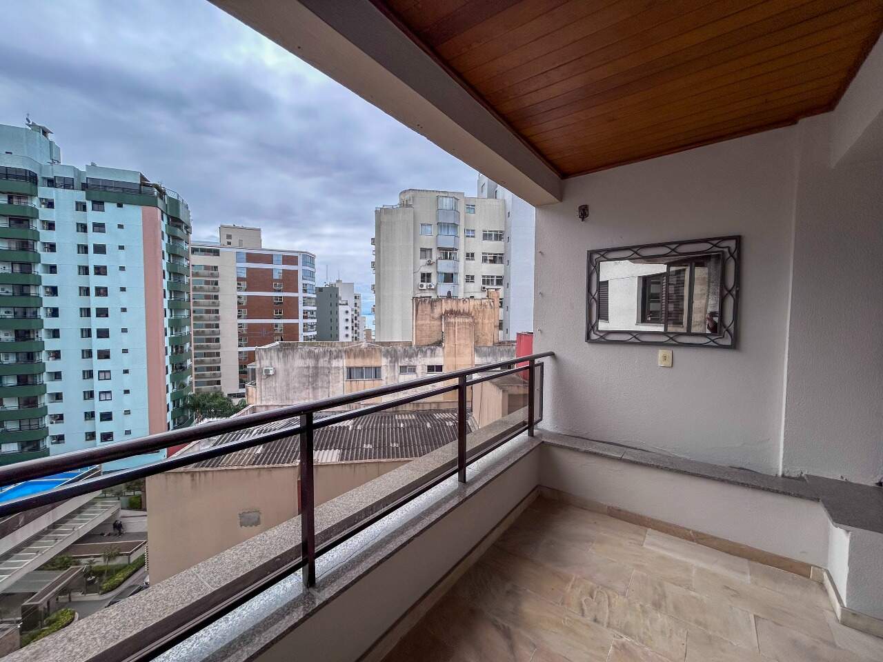 Apartamento para aluguel no Centro: 