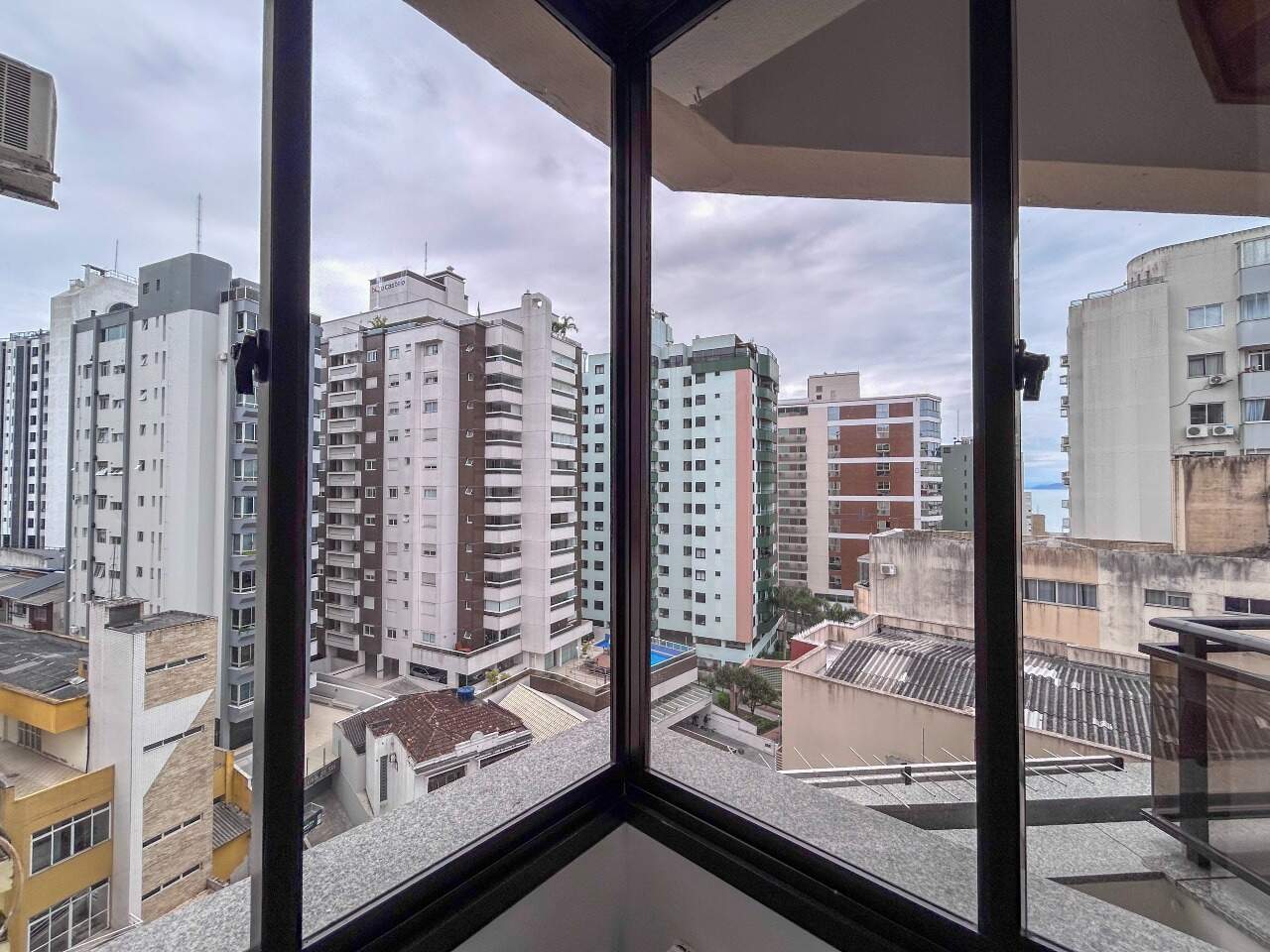 Apartamento para aluguel no Centro: 