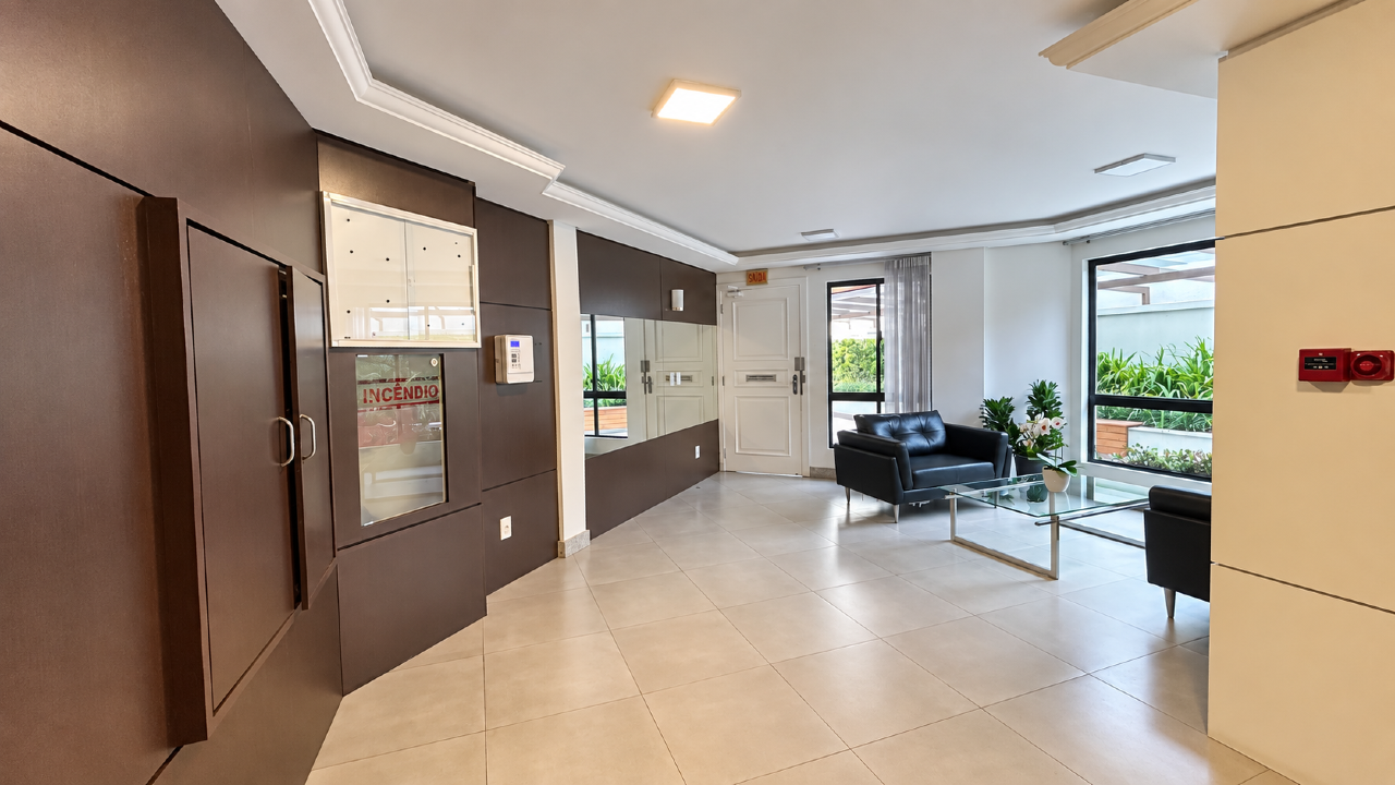 Apartamento duplex à venda no Agronomica: