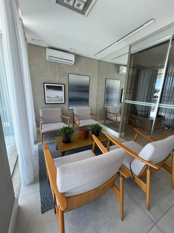 Apartamento à venda no Jurere Internacional: