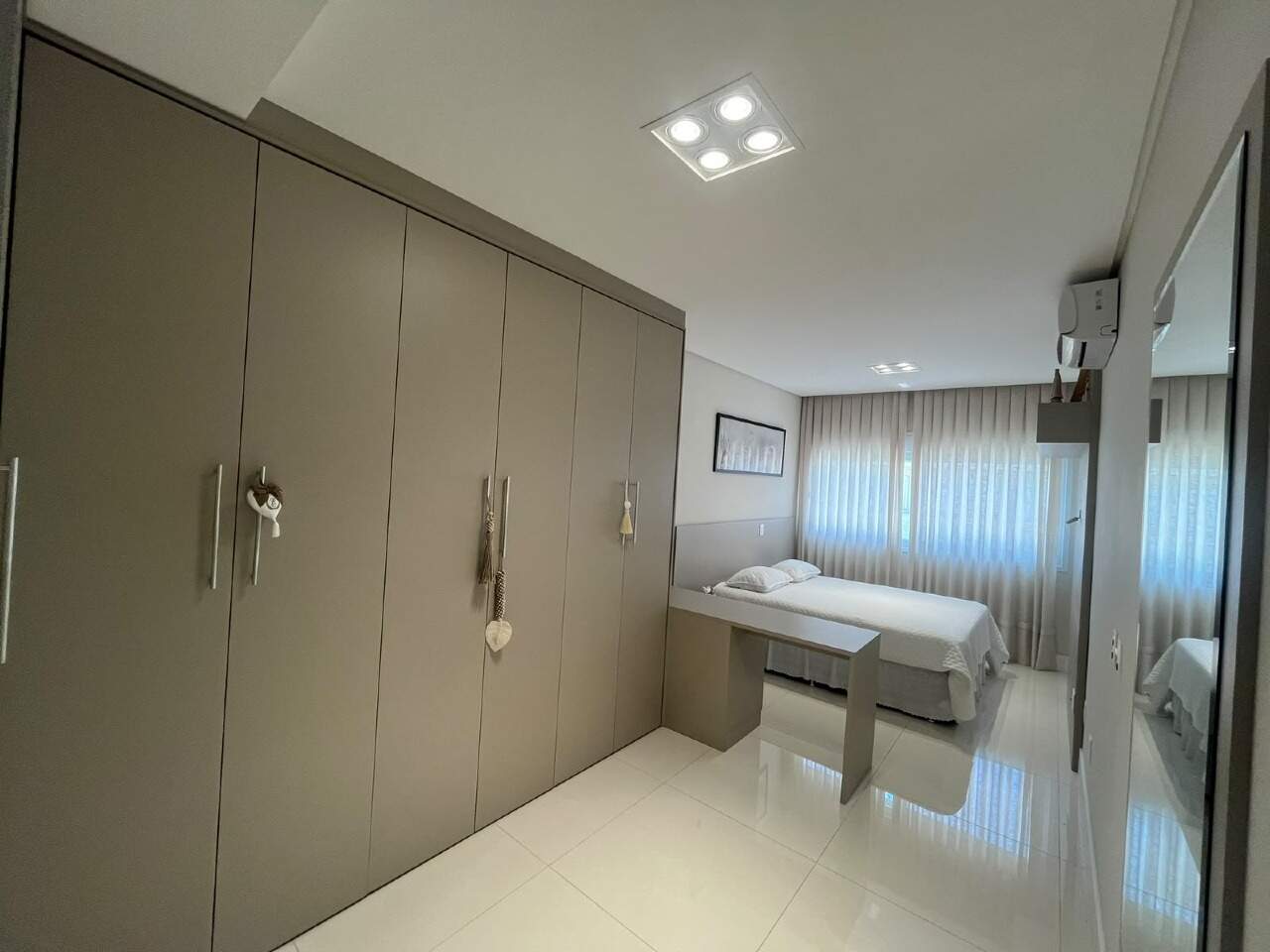 Apartamento à venda no Jurere Internacional:
