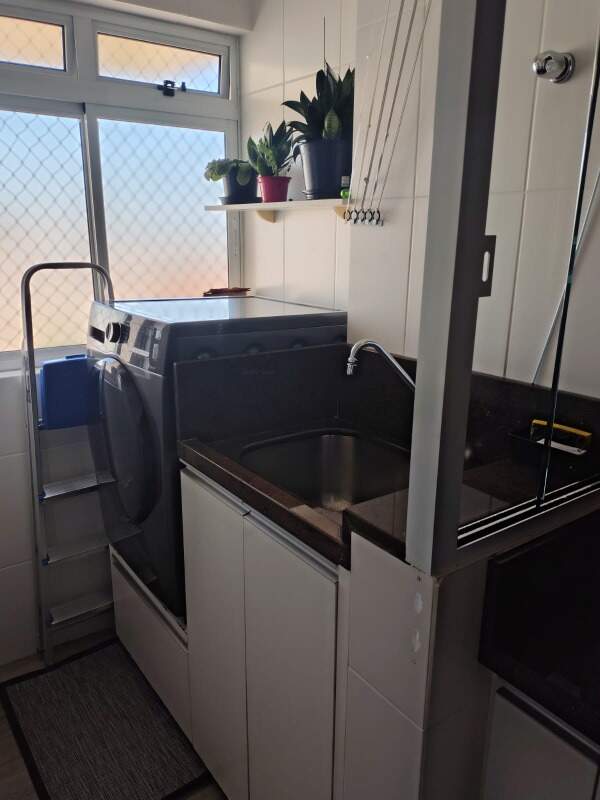 Apartamento à venda no Capoeiras: