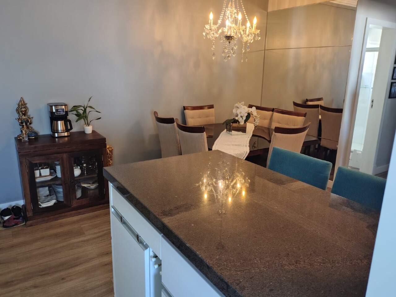 Apartamento à venda no Capoeiras: