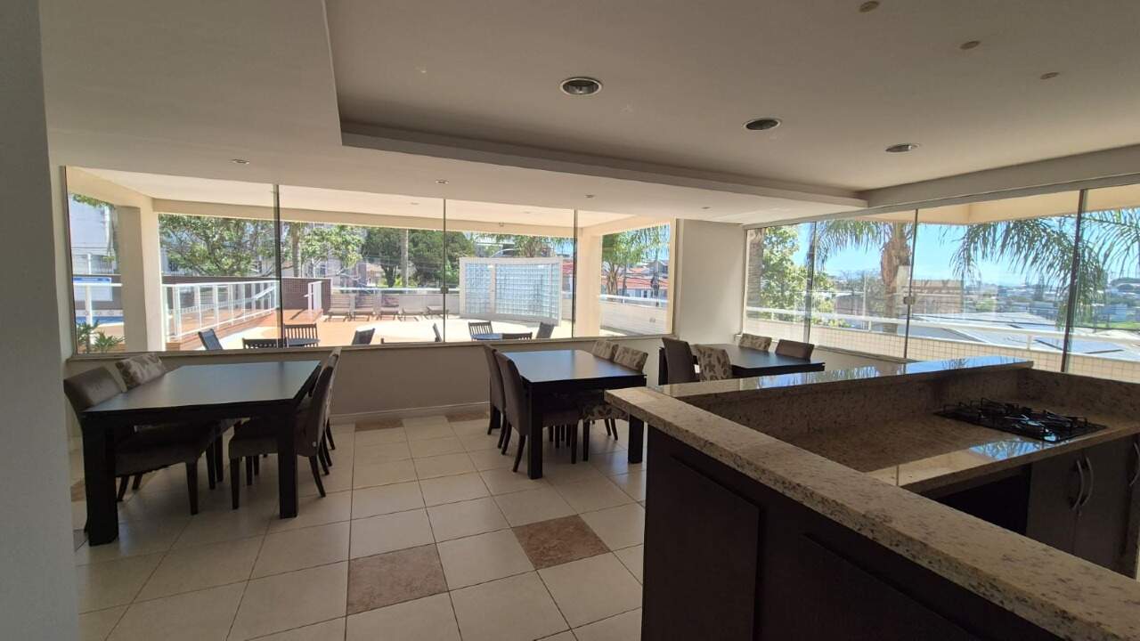 Apartamento à venda no Capoeiras: