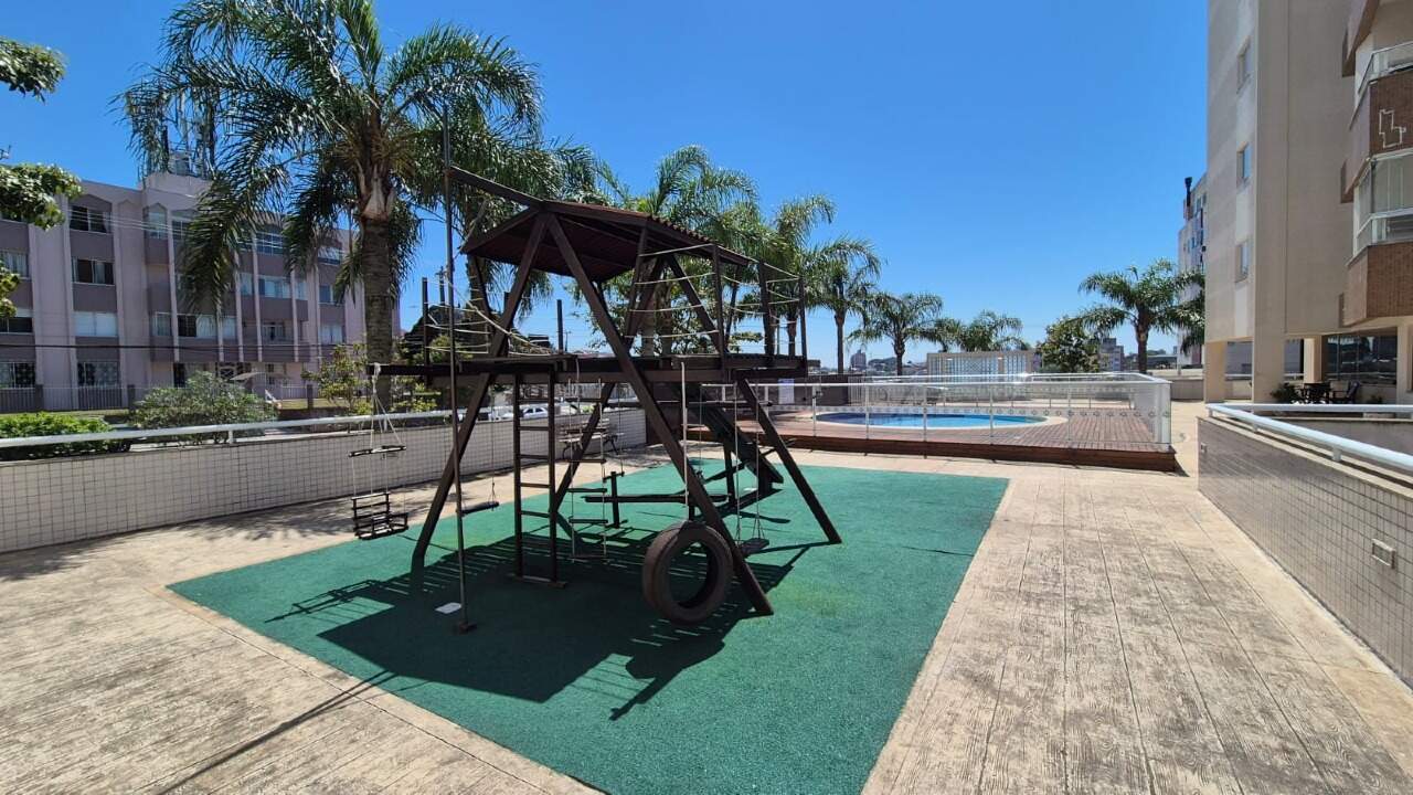 Apartamento à venda no Capoeiras: