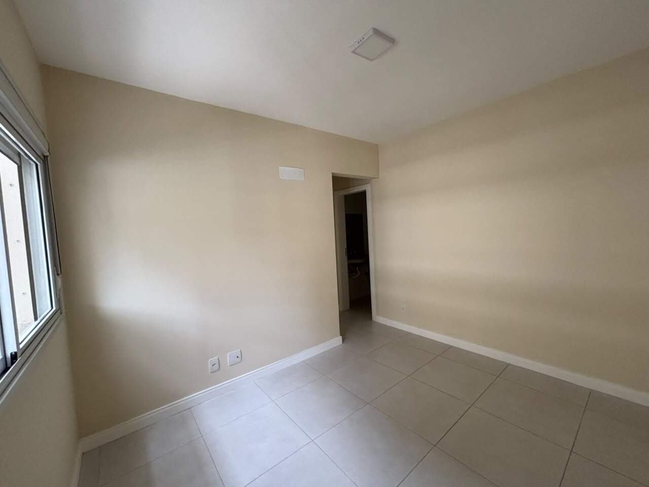Apartamento para aluguel no Itacorubi: 