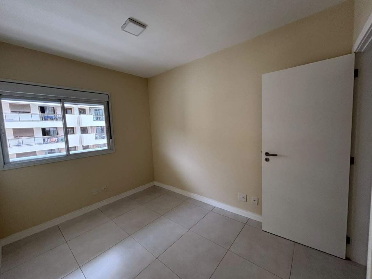 Apartamento para aluguel no Itacorubi: 