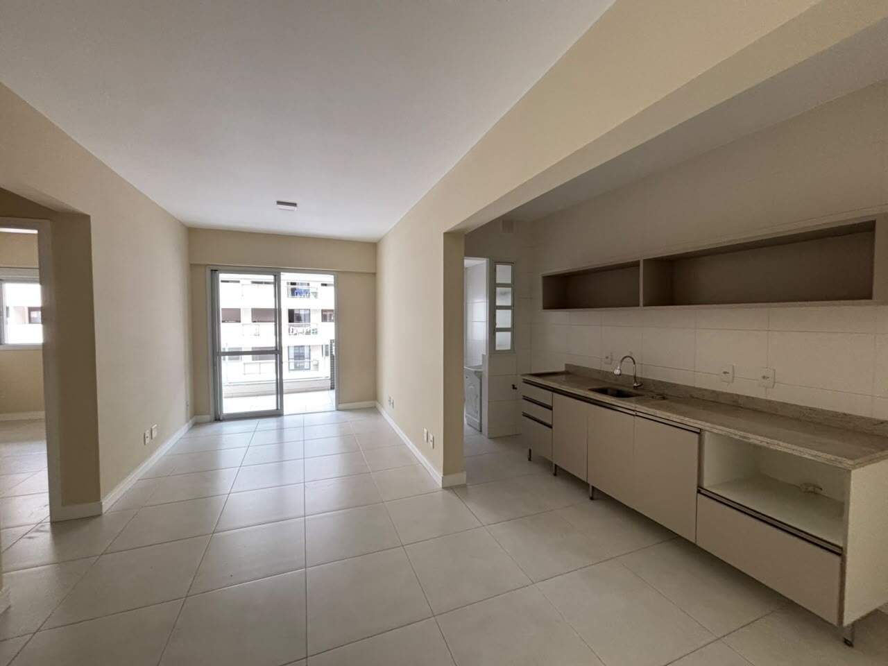 Apartamento para aluguel no Itacorubi: 