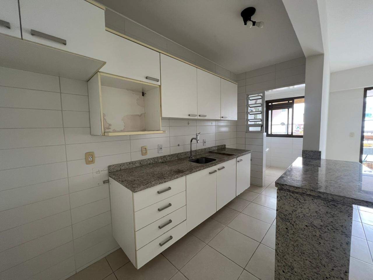 Apartamento para aluguel no Centro: 