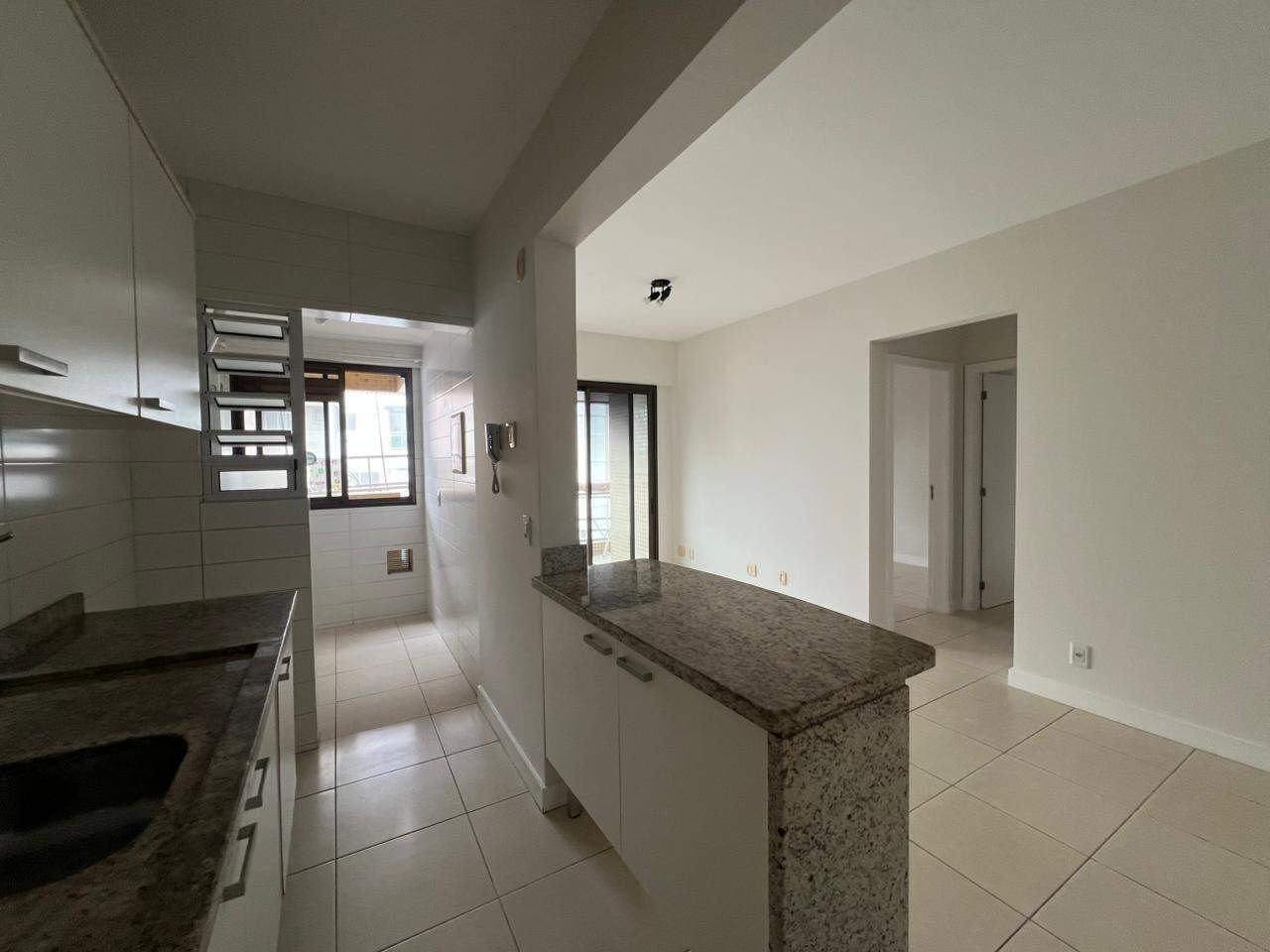 Apartamento para aluguel no Centro: 