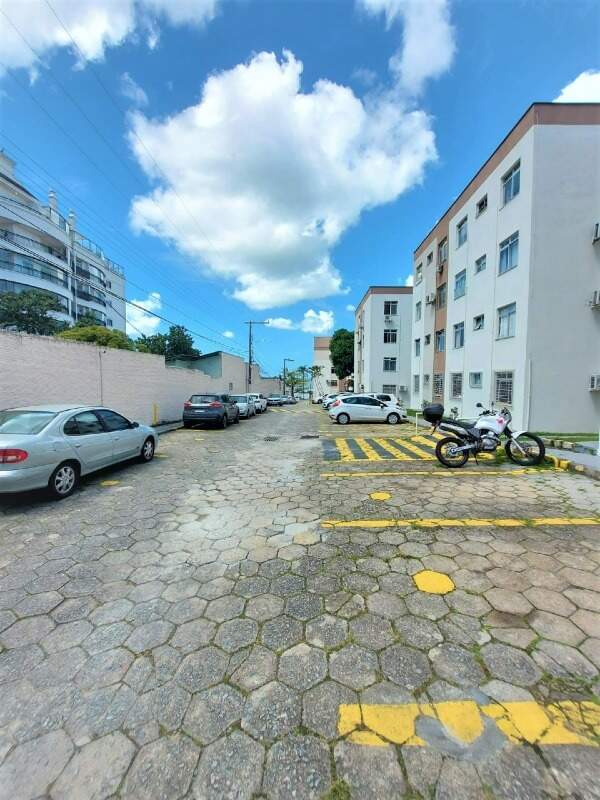 Apartamento para aluguel no Coqueiros: 