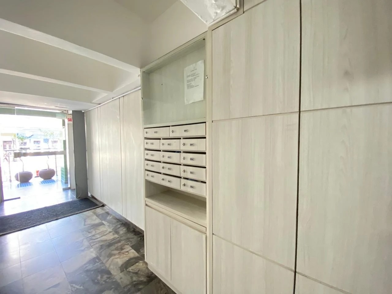 Sala para aluguel no Centro: 