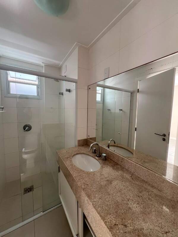 Apartamento para aluguel no Itacorubi: 