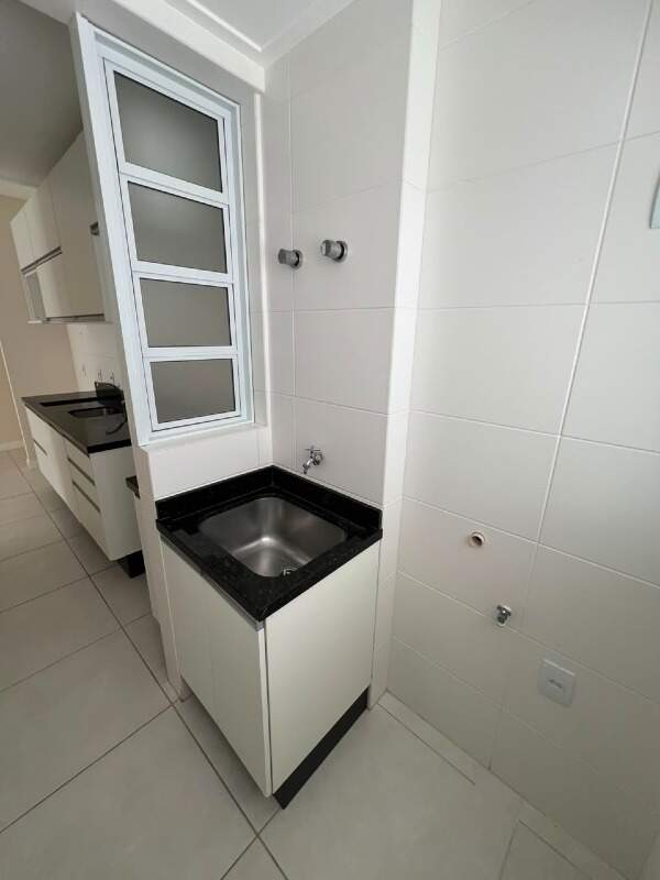Apartamento para aluguel no Itacorubi: 