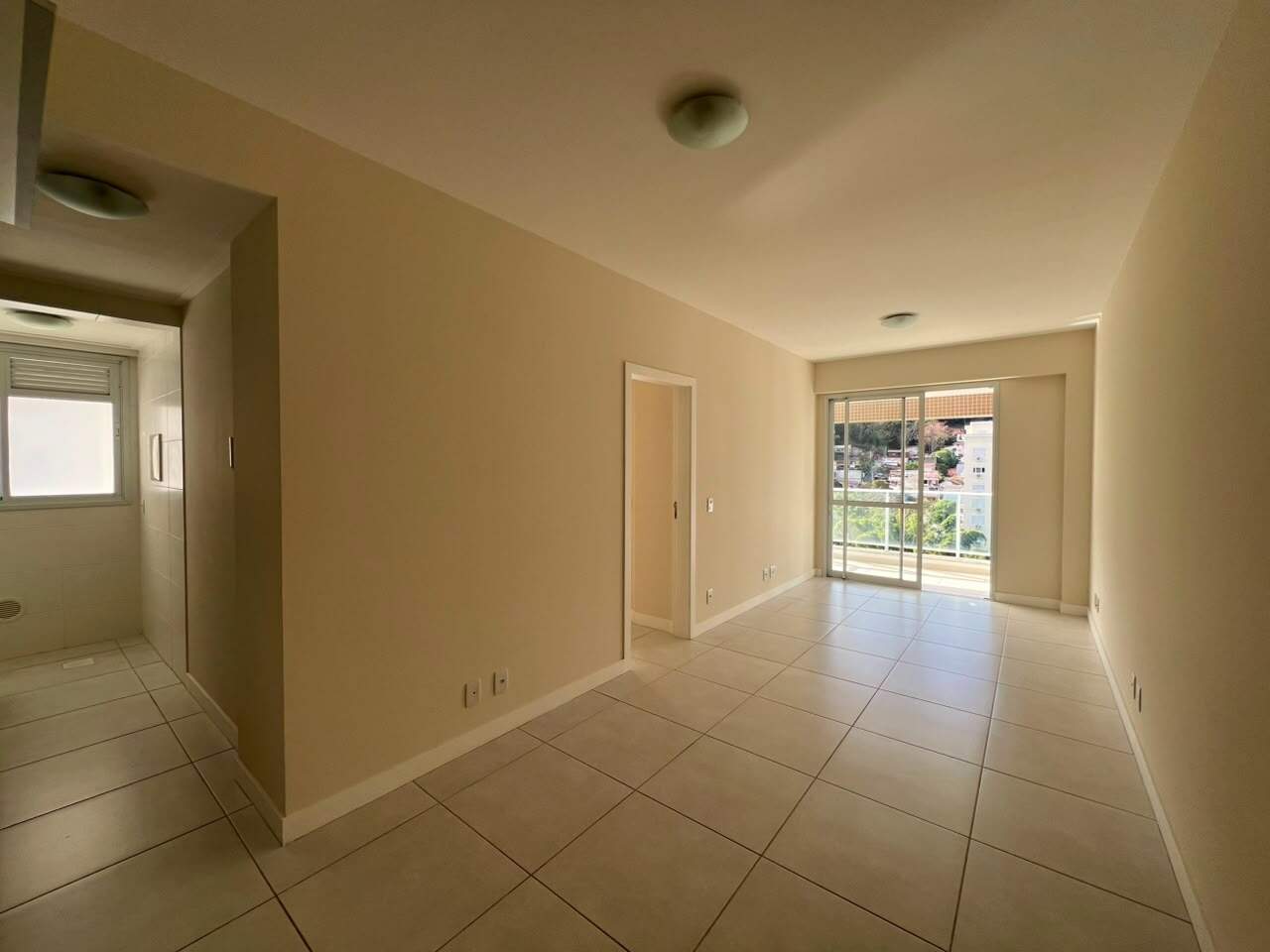 Apartamento para aluguel no Itacorubi: 