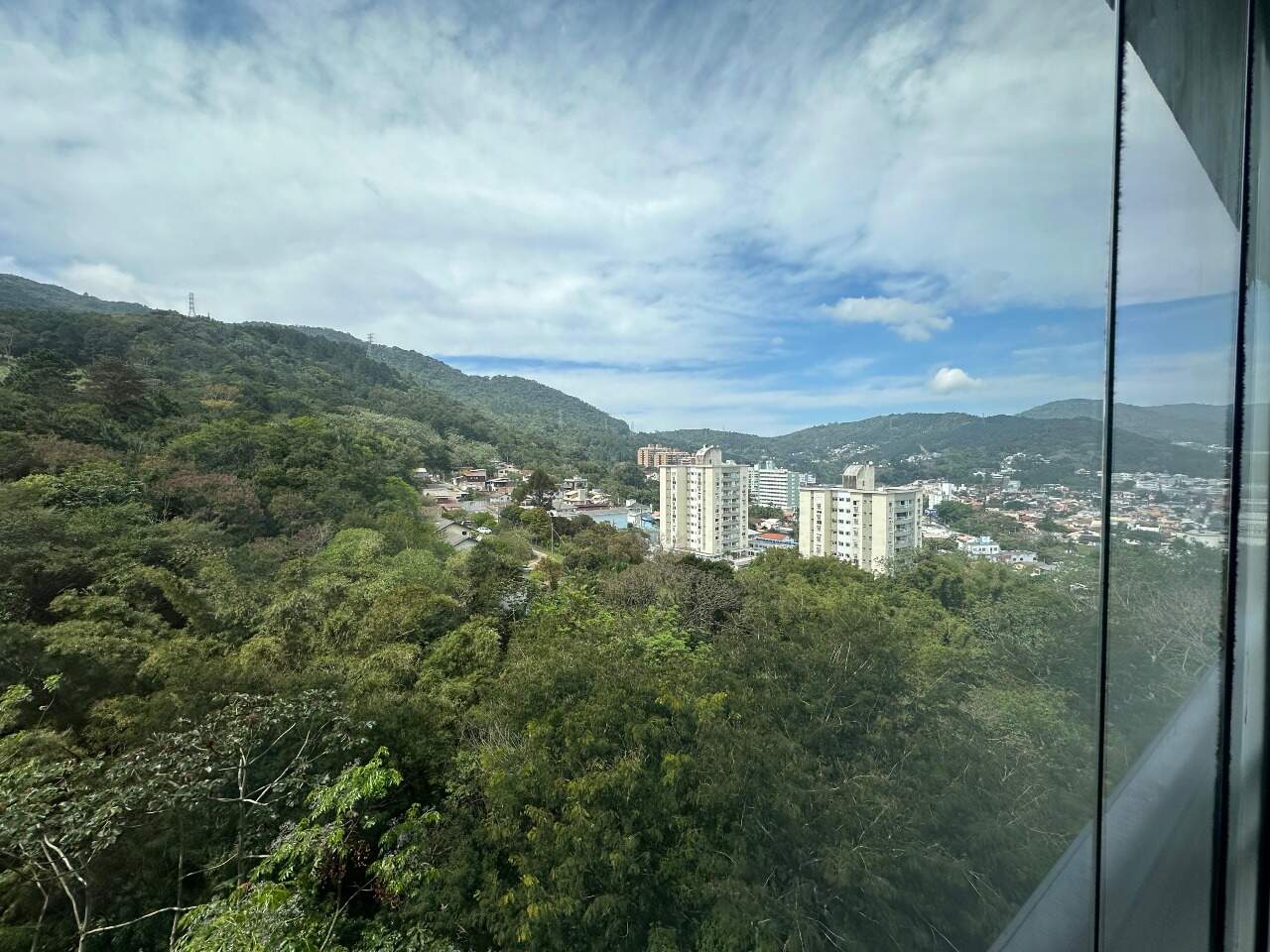 Apartamento para aluguel no Itacorubi: