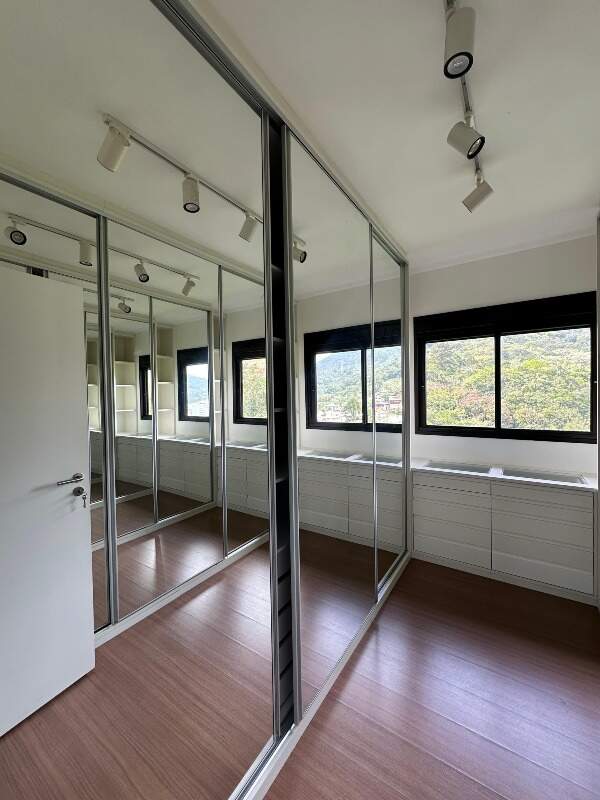 Apartamento para aluguel no Itacorubi: