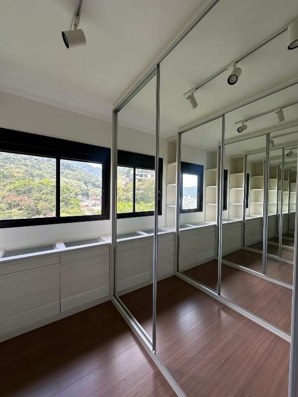 Apartamento para aluguel no Itacorubi: