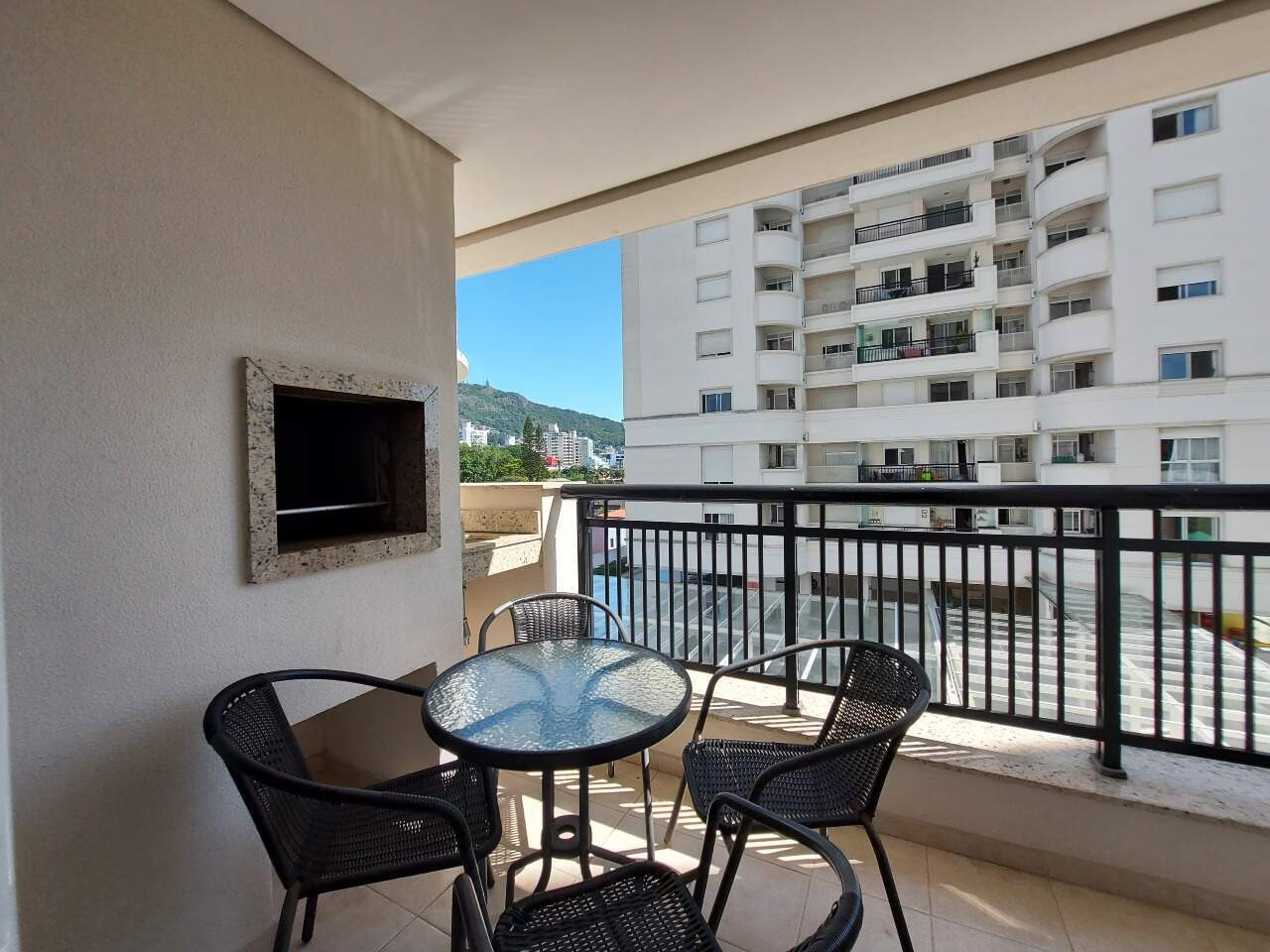 Apartamento para aluguel no Trindade: 