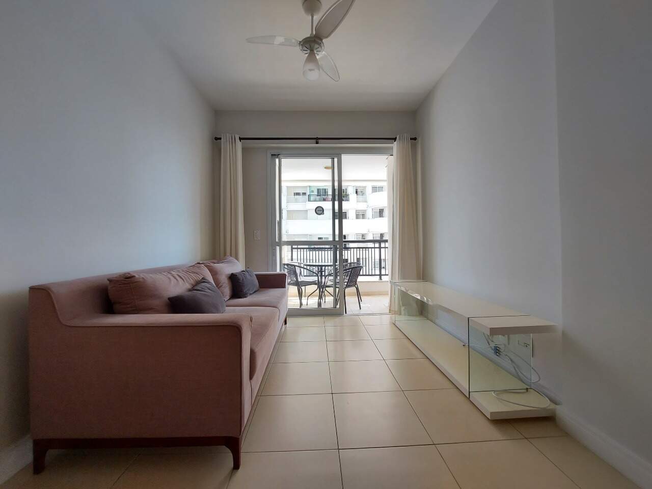 Apartamento para aluguel no Trindade: 