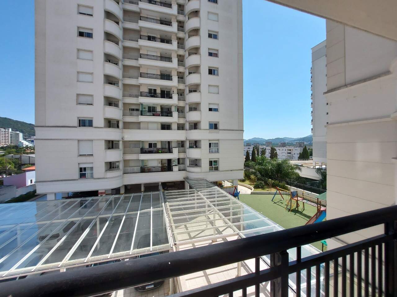 Apartamento para aluguel no Trindade: 