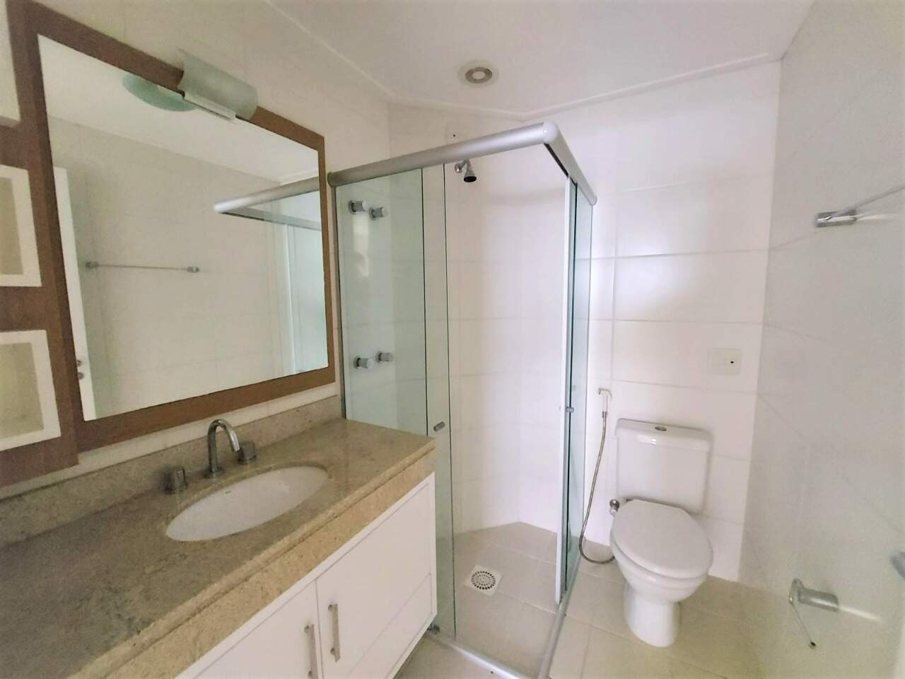 Apartamento para aluguel no Trindade: 
